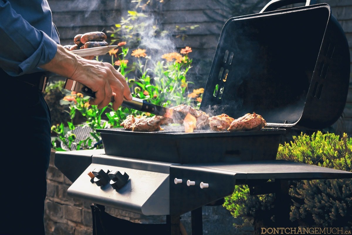 6 Tools Every Guy Needs for a BBQ