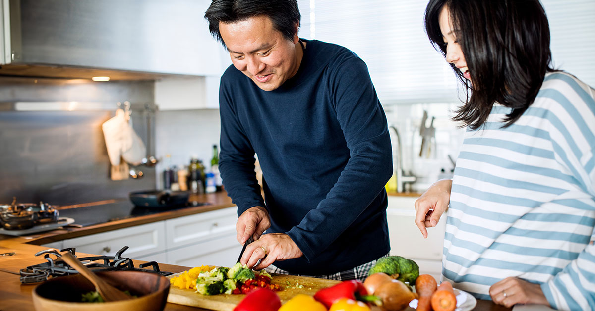 couple cooking