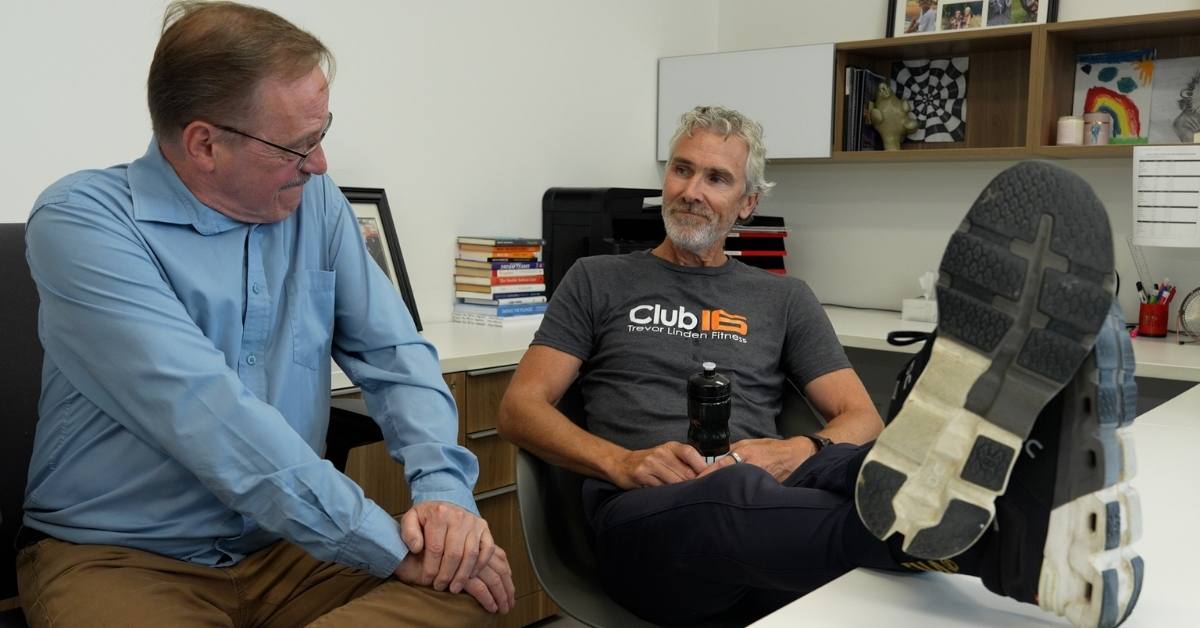 6 Easy Desk Exercises to Keep You Moving at Work